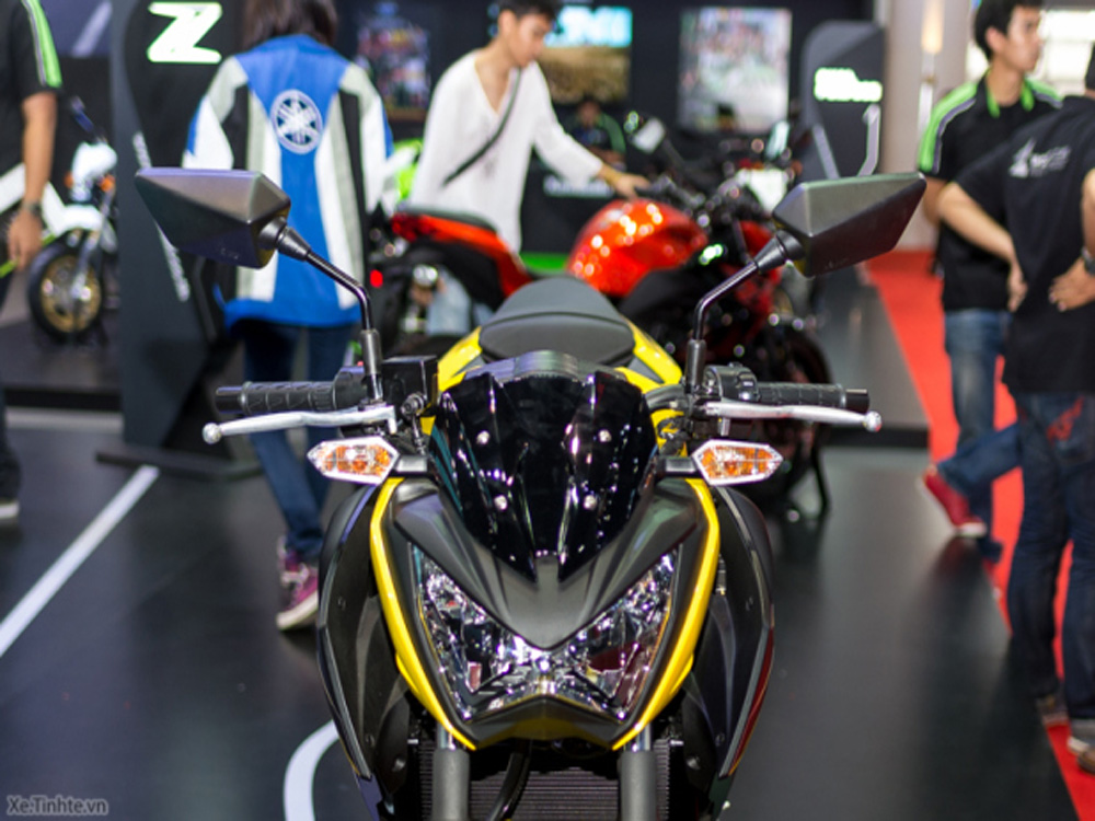 Kawasaki Z300 2015